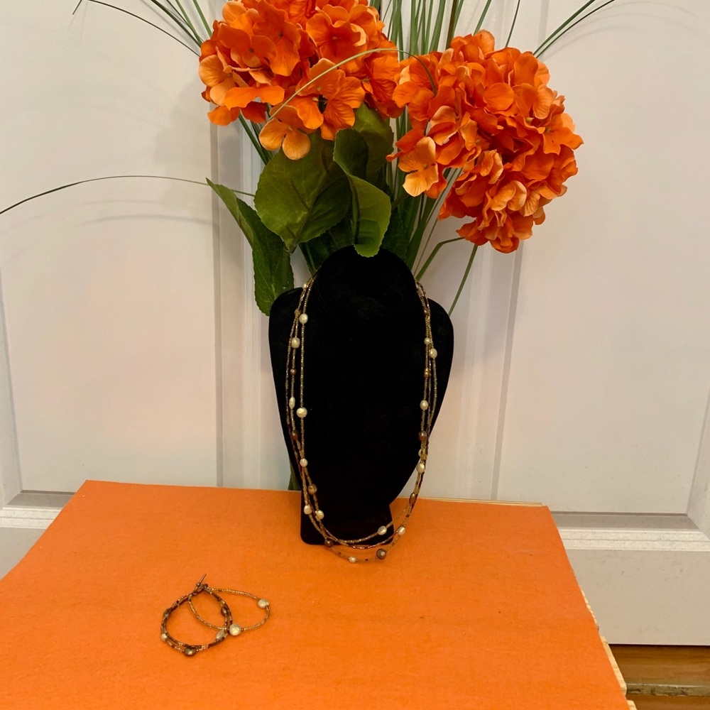 Brown/Amber Beaded necklace with matching bracelet
